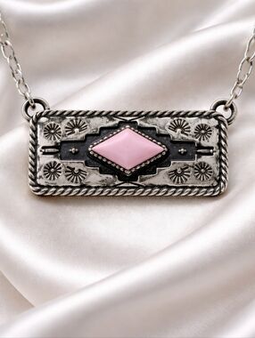 🆕️ Western Style Pink Aztec Bar Necklace